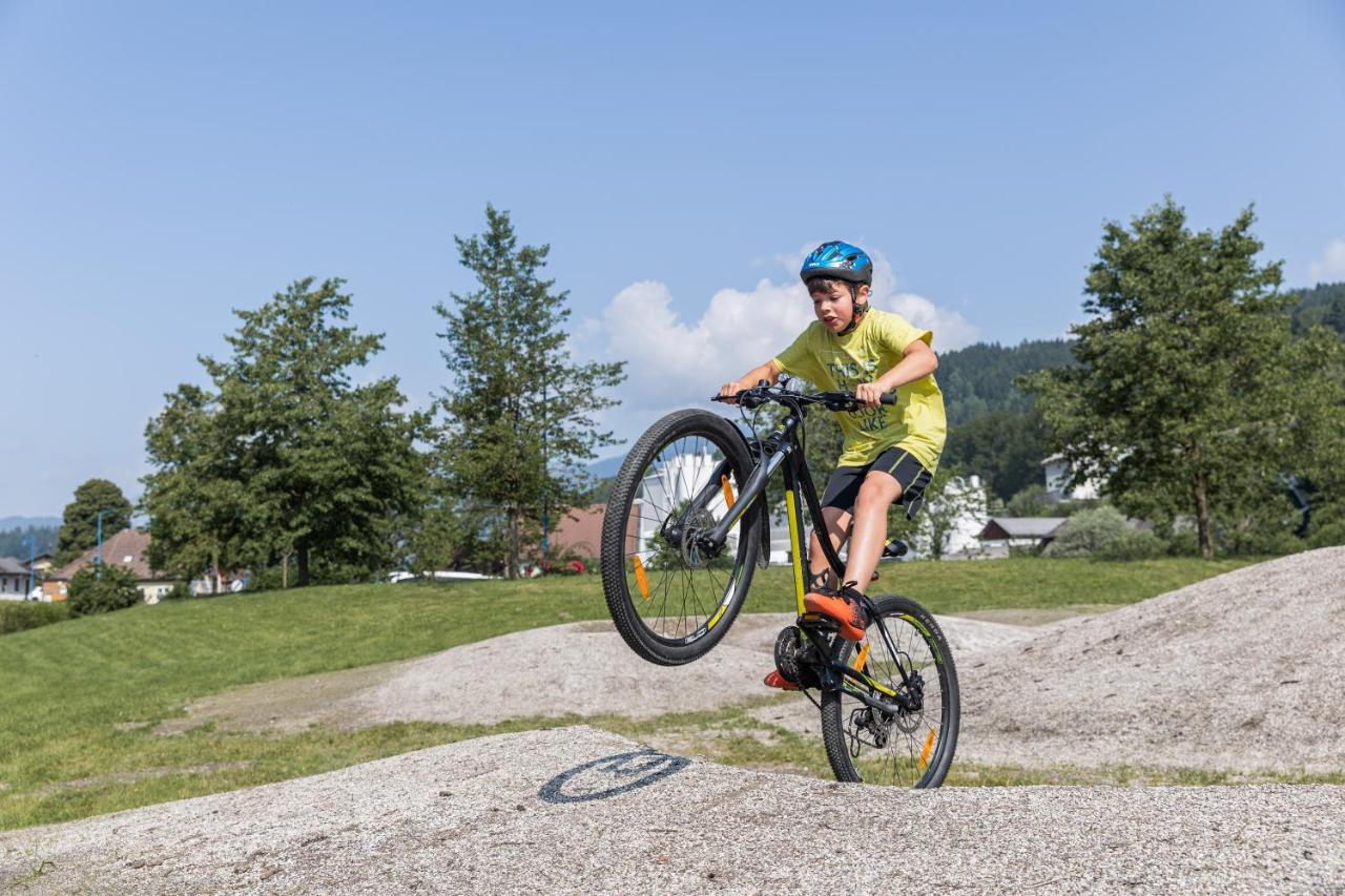 Chalets Am Badesee Lassing Lassing  Zewnętrze zdjęcie